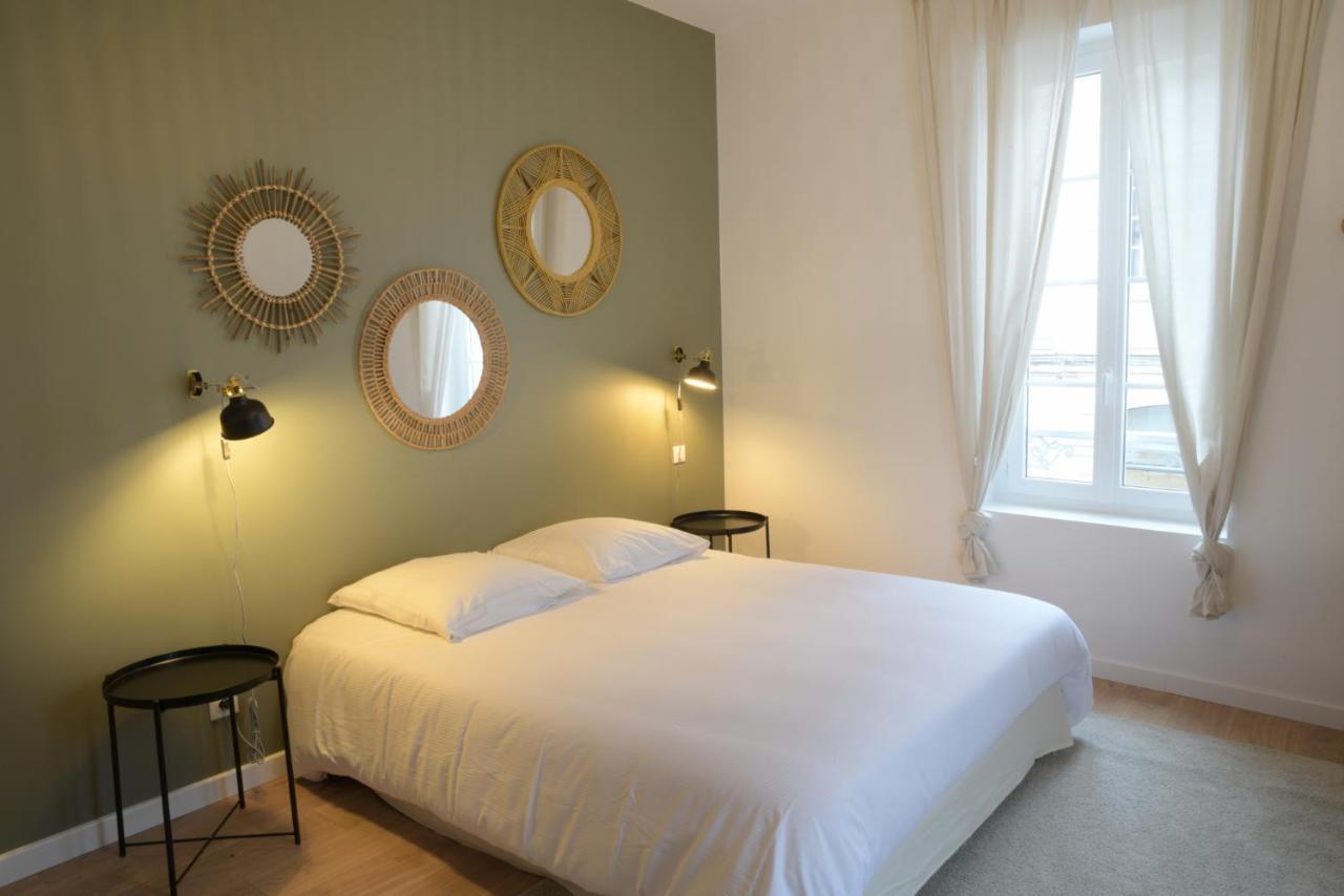 T3 De Charme Situe En Hyper Centre Avec Wifi, Linge, Draps, Savons Et Serviettes Fournis كونْياك المظهر الخارجي الصورة